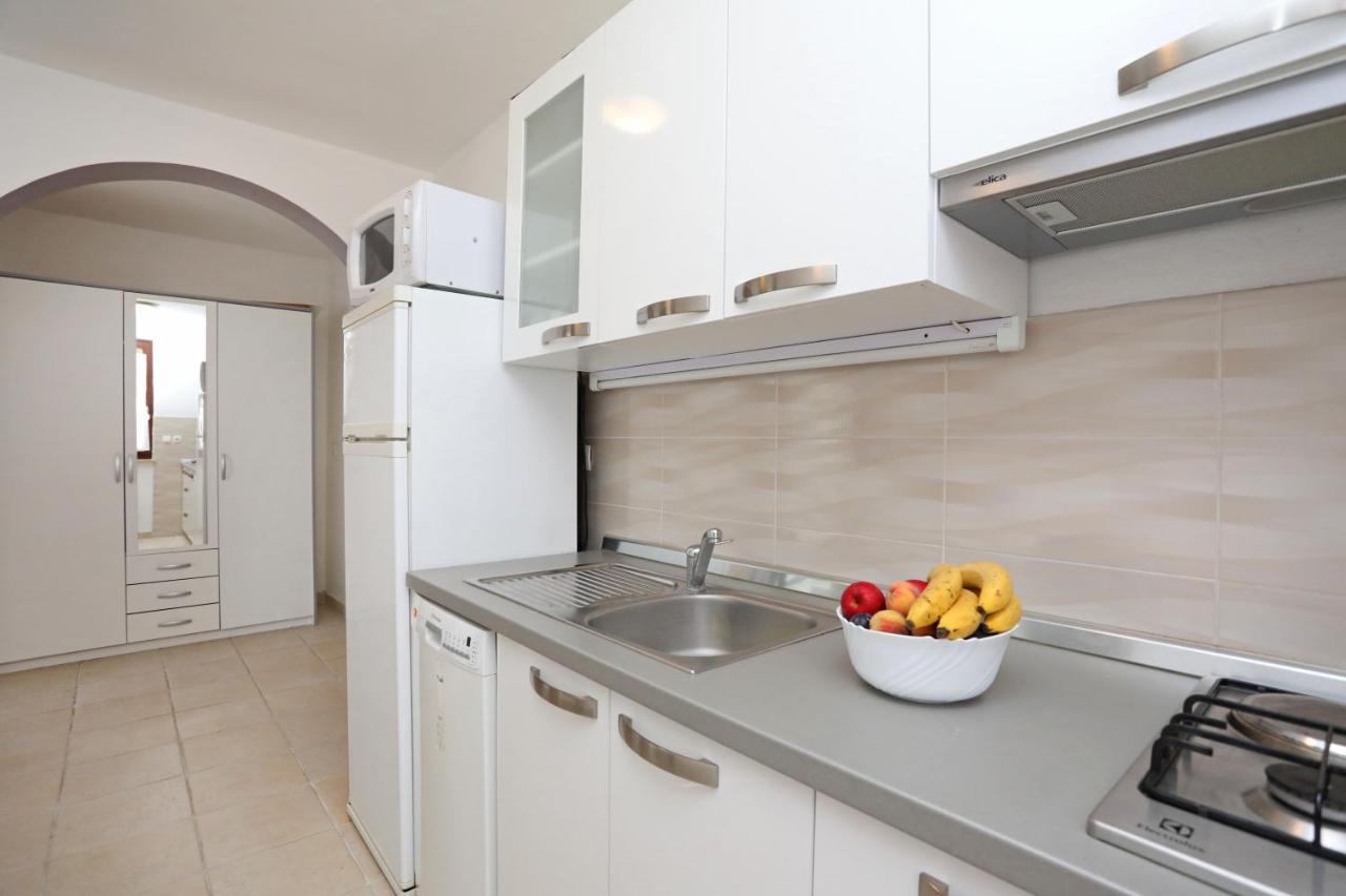 Greenhouse Family Apartments Рабац Экстерьер фото